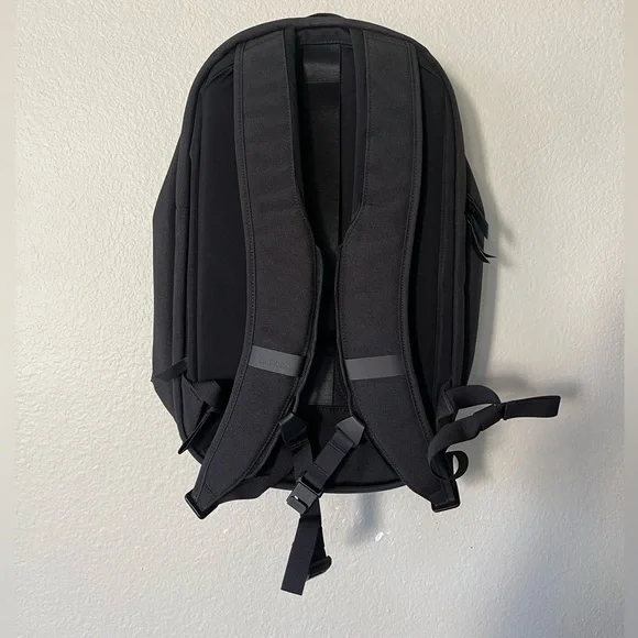 ALPAKA Metro Pro Business Travel Padded Weatherproof Backpack 24L in Black NWOT - Picture 4 of 16